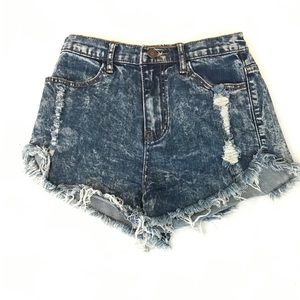 ❌SOLD❌ High Waisted Distressed Denim